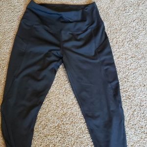 Size medium leggings